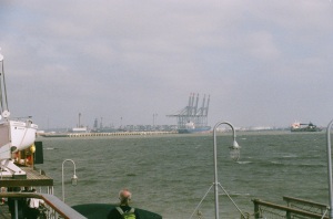 Approaching London gateway from the west. 
